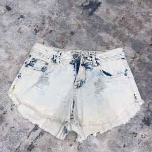 Light Washed denim shorts